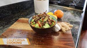 Jessica Uses Left Over Rice To Make An Asian Inspired Beef Bowl Ktla Beef Bowls Garlic Beef Beef