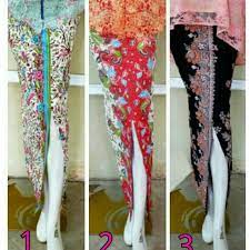 Aneka desain dan model kebaya batik pada model kebaya rok batik hijab bisa anda jadikan pilihan terbaik untuk keseharian maupun acara menggunakan anda pecinta dunia fashion dan ingin mencari gaya fashion terbaru dari model kebaya batik? Rok Span Katun Batik Motif Belah Depan Rok Span Panjang Bawahan Rok Modern Murah Adem Shopee Indonesia