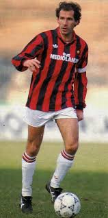 Io, tassotti e baresi eravamo strutturalmente simili, mentre maldini era l'unico con le caratteristiche del difensore attuale. Franco Baresi Alchetron The Free Social Encyclopedia