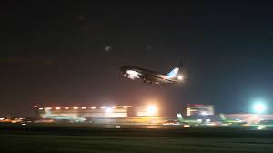 Aircraft Taking Off At Night Google Search Aircraft Night Google Search