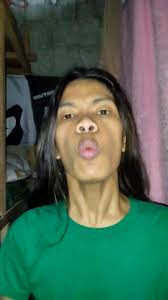 Ang unang tatlong makasagot Ng tanong KO may tigiisang skin! Kahit anong  skin!!!😀