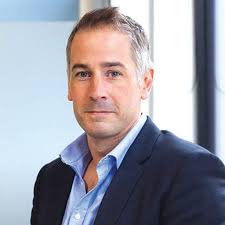 Chris Eade's Instagram, Twitter & Facebook