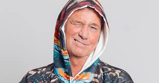 André was verloofd met een vrouw, maar werd verliefd op een man: 'Duurde  lang voor ik mezelf terugvond'