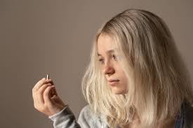 Hanna season 2 cast I Who stars in the teen-assassin Amazon drama?