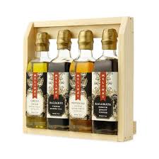 12 Bed Bath Beyond Food Buys You Need In Your Life In 2020 Olive Oil Vinegar Olive Oil Gourmet Gift Baskets