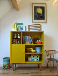 Redesign Old Furniture And Spice It Up In A Great Way Furniture Great Redesign Spice Decoration Vintage Einrichtungen Alte Mobel Kinder Zimmer