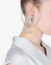 Earrings Maison Margiela Women On Maison Margiela Turkiye Spring Summer 2017 Women Worldwide Delivery Earring Trends Earings Piercings Earrings