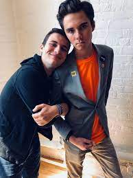 Parkland survivors Cameron Kasky and David Hogg are going to prom together  | PinkNews