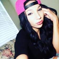 Megan Mckoy's Instagram, Twitter & Facebook