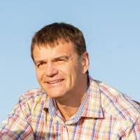 1100+ "Neubauer" profiles