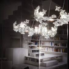 Una Lampada Floreale Con Sorgente Led Hanami Disponibile E In Pronta Consegna Lampadario Lampade Lampade A Sospensione