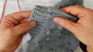 Tomurcuklu Suveter Yaka Orulusu Ve Dikimi 3 Bolum Youtube 2020 Suveter Orgu Sapka