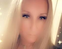 Kerri Rector's Instagram, Twitter & Facebook