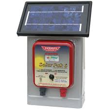 Keep your fence powered with electric fence chargers that reach 10 to 30 acres and come in powering options like ac and solar. Parmak Solar Electric Fence Charger Pak 6 40 Km Range 6 V Df Sp L1 Rona