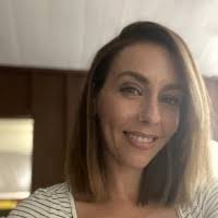 Stephanie Conte's Instagram, Twitter & Facebook