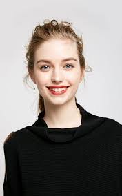 Dưới kệ sweater một nửa giẻ rách cổ cao rách áo len nữ rộng rãi