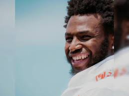 前期手感好 這球拿到手上 是攻還是傳 都沒啥大問題 #維金斯 #andrewwiggins #波杰姆斯基 #brandinpodziemski #勇士  #warriors