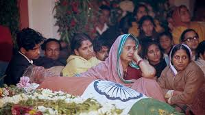 The strange circumstances of this tragic death, which happened only a few hours after signing the. Lal Bahadur Shastri Government Ignored Compelling Evidence Of Unnatural Death