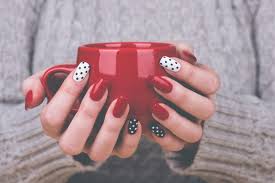 Whohas most beautiful long painted nails in world. Spray Paint Nail Polish The World S Fastest Manicure Dots Nails Dot Nail Art Nails