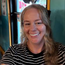 How to paint realistic clouds with oil paints?