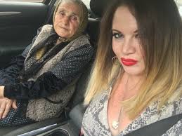 Vezi ce studii are blonda si poze recente. Video Viorel Lis S A DezlÄƒnÅ£uit La Ziua SoÅ£iei Cand Te Am Luat Erai O Å£ÄƒrancÄƒ Click Mobile