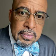 Kenny Irby's Instagram, Twitter & Facebook