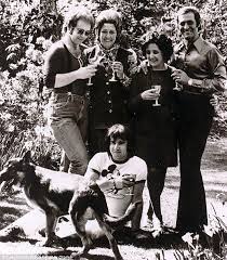 Has Elton Really Made Peace With His Mother After Eight Years Elton John Elton Jon Record Producer