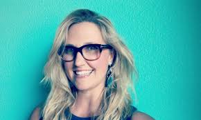 Lindsay Childress's Instagram, Twitter & Facebook