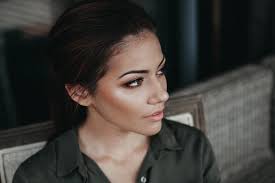 The glue that is applied to the false eyelashes tends to be stronger than the normal glue because the normal lashes are designed to last longer. How To Remove Eyelash Glue From Lashes Modelonamissionmodelonamission