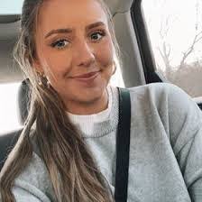 Latasha Metcalf's Instagram, Twitter & Facebook