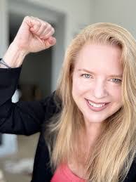 Angelina Landeros's Instagram, Twitter & Facebook