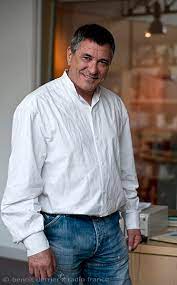 Последние твиты от jean marie bigard (@jm_bigard). File Jean Marie Bigard Full Body Jpg Wikimedia Commons