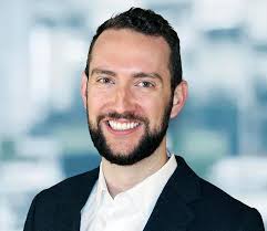 Using Business School To Explore Your LGBTQ+ Identity