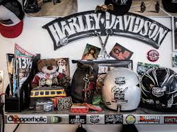 Video's about exotic cars, and garage stuff reviews. Show Me Your Garage Toms Garage Custombike