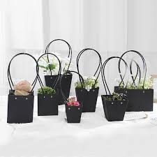 Blooms by the box is open and fully staffed to assist with your diy flower questions and wedding planning. Portable Flower Box Waterproof Paper Handbag Gift Packaging Bag Florist Handy Flower Bags Wedding Party Favor Flower Boxes 2021 Best Sale Bbd35c Goteborgsaventyrscenter