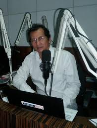 O fato ocorreu por volta das 23h de domingo (21). Radio Memoria Para Posts Facebook