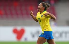 Um pequeno video nada de especial, para demonstrar o orgulho que senti ao ver estas raparigas a fazerem história, são a prova viva que o futebol feminino. Debinha Selecao Brasileira De Futebol Feminino Selecao Brasileira Feminina Selecao Brasileira De Futebol