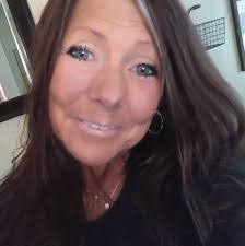 Tracy Aldridge's Instagram, Twitter & Facebook