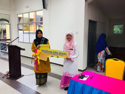 Tuanku bainun library in universiti pendidikan sultan idris, tanjung malim, perak. Kkr Malaysia On Twitter Tahniah Di Atas Penyerahan Projek 3in1 Surau Smk Raja Permaisuri Bainun Infrarakyat Sumber Jkrkinta