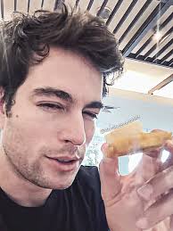 Un reencuentro más 🤩💜🥹 los villanos de esta historia de magia en  nickelodeon. Axel Velez y Mía Novoa ✨. Premios Platino 2025.  (@danilocarrerah @thefaria) √Hashtags #danilocarrerah #danilocarrera  #danilocas #daniloca #foryou #foryoupage #fypage #