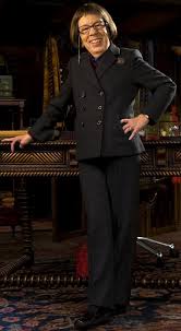Linda Hunt Height 4 9 Born Lydia Susanna Hunter 2 Apr 1945 Morristown Nj Usa Ncis Los Angeles Ncis Los Ncis