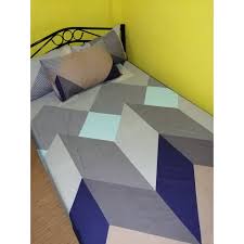 If you are confused about what it might just be a collection of wavy lines set in a zany pattern. Cuarto Collection Shapes And Patterns 3 In 1 Bed Sheet Set Abstract Geometric Print Shopee Philippines