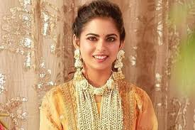 We did not find results for: 9 Indian Bridal Makeup Artists You Should Follow On Instagram For Some Serious Inspiration Vogue India