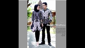 22,068 likes · 1 talking about this · 1,331 were here. Inspirasi Model Baju Batik Couple Warna Hitam Putih Terbaru 2019 Youtube