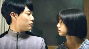 One of the male leads of reply 1988, ryu jun yeol, was involved in a minor car accident while on the way to film the final episodes of the show. Akhirnya Ryu Jun Yeol Reply 1988 Berpacaran Dengan Hyeri Tribun Jateng