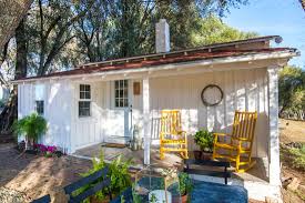 Vintage Ranch Makeover On Netflix Show Stay Here Paso Robles Malibu Homes Cottage Old Farm Houses