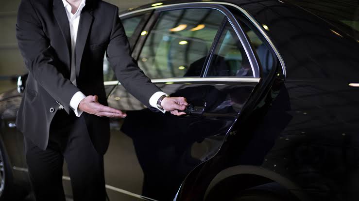 Car Rental and Chauffeur Service Archives - Luxury Lifestyle Awards