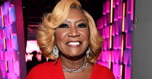 Patti LaBelle's Granddaughter Gia Poses with Mom