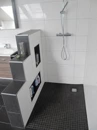 Badezimmer Ideen Schwarz Weiss Badezimmer Mit Dusche Badezimmerideen Begehbare Dusche