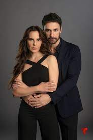 Pin By Fernando Moncayo On Telemundo 47 Kate Del Castillo Raoul Bova Kate Castillo